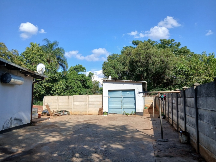 3 Bedroom Property for Sale in Oos Einde North West